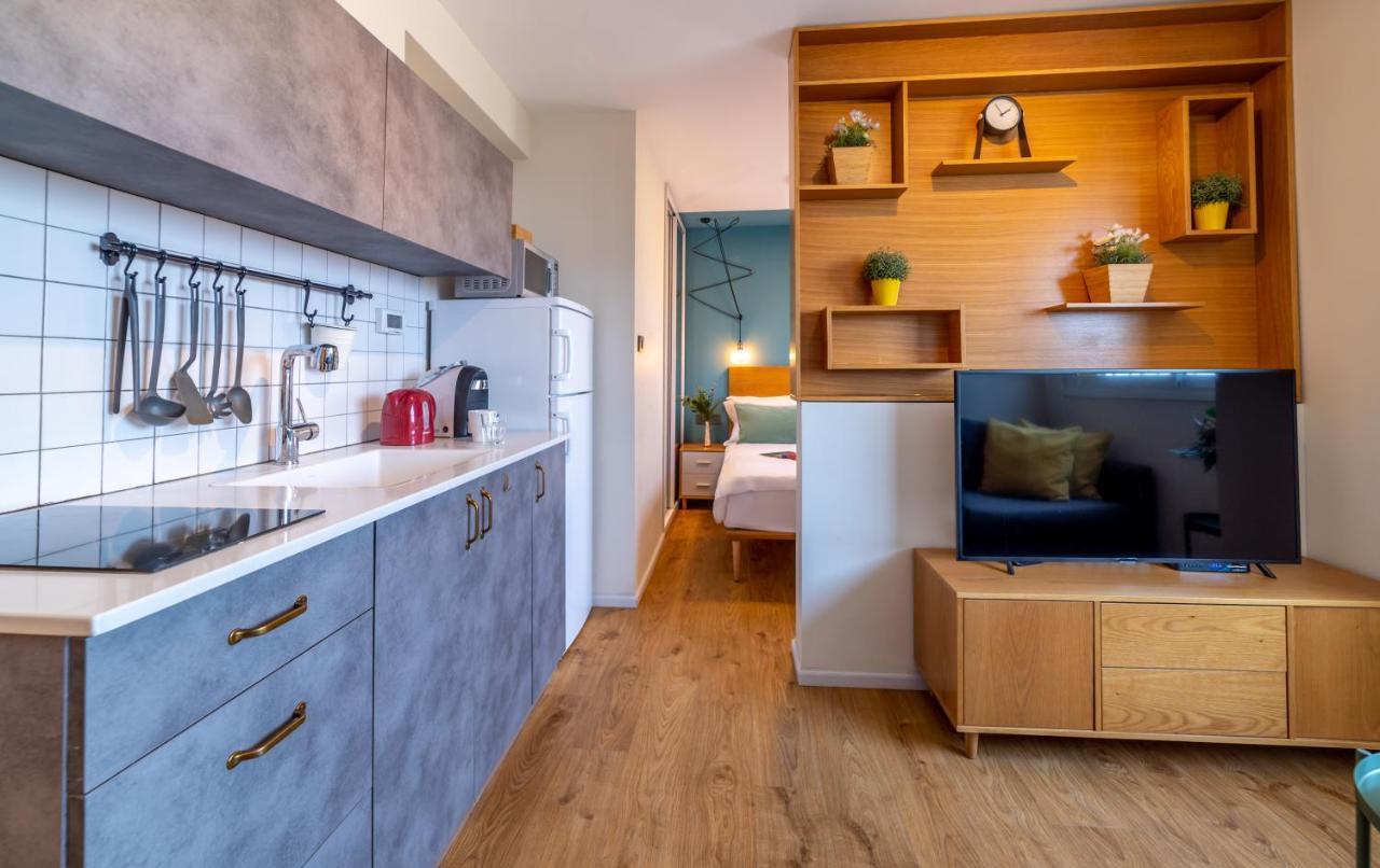 The Six Days Stylish One Bedroom Apartments Eilat Exteriör bild