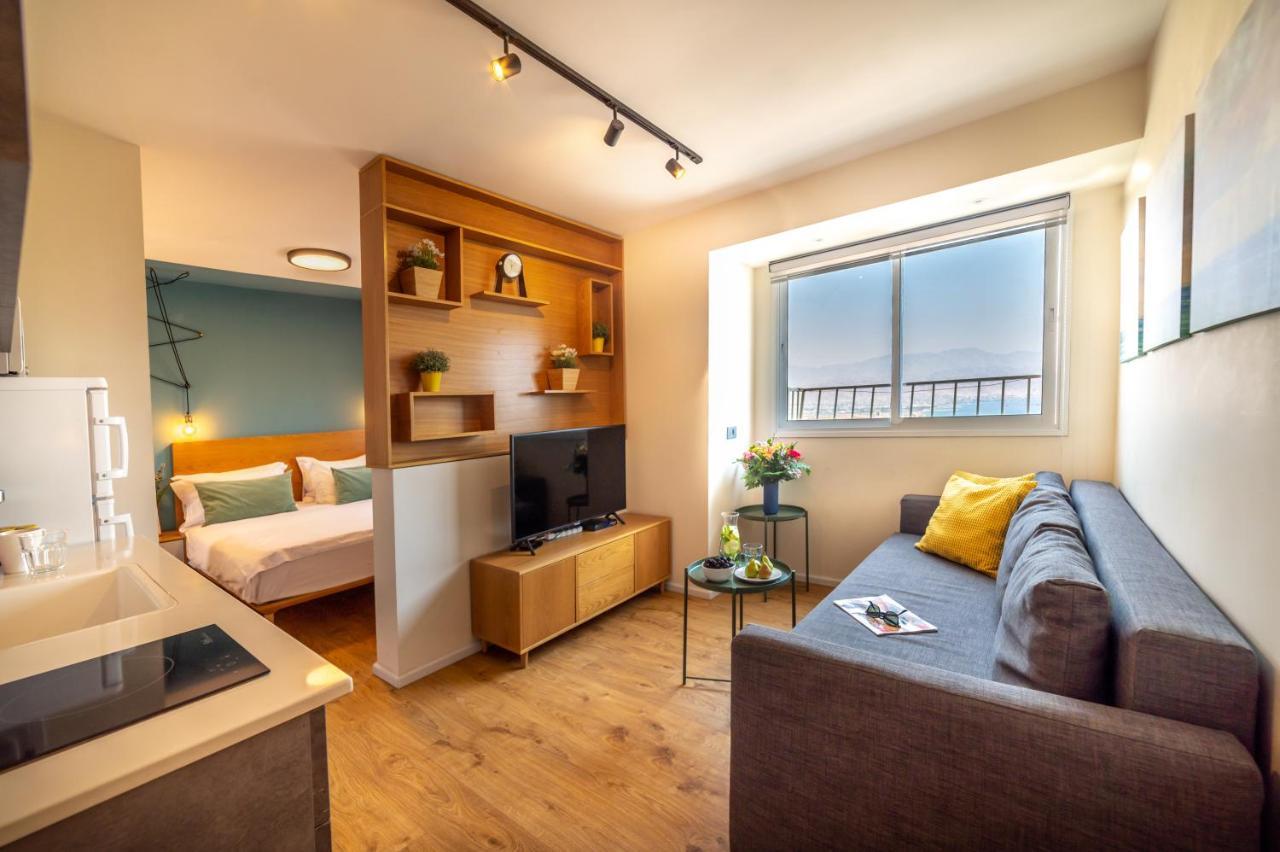 The Six Days Stylish One Bedroom Apartments Eilat Exteriör bild