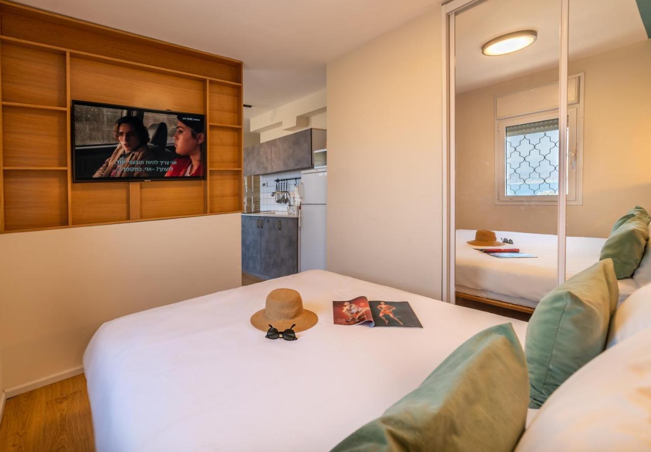 The Six Days Stylish One Bedroom Apartments Eilat Exteriör bild