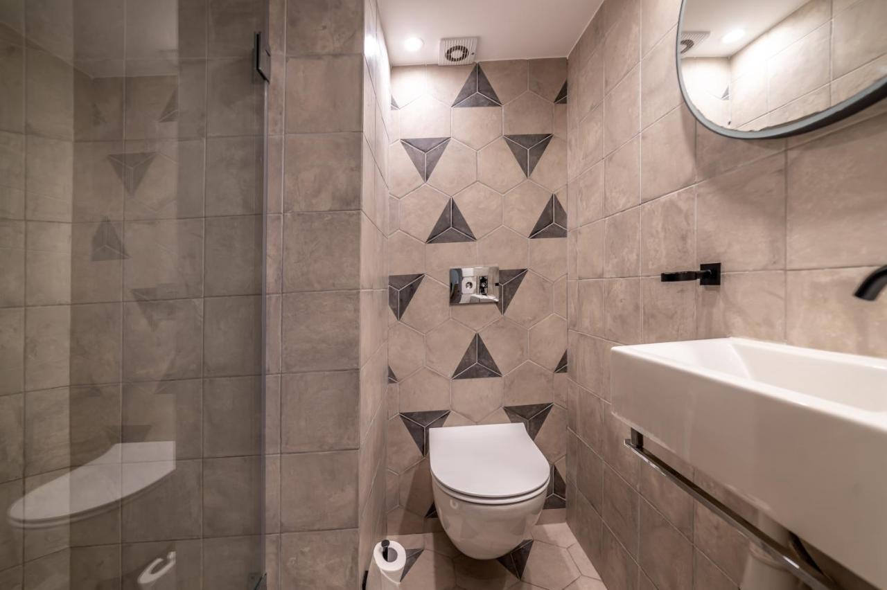 The Six Days Stylish One Bedroom Apartments Eilat Exteriör bild